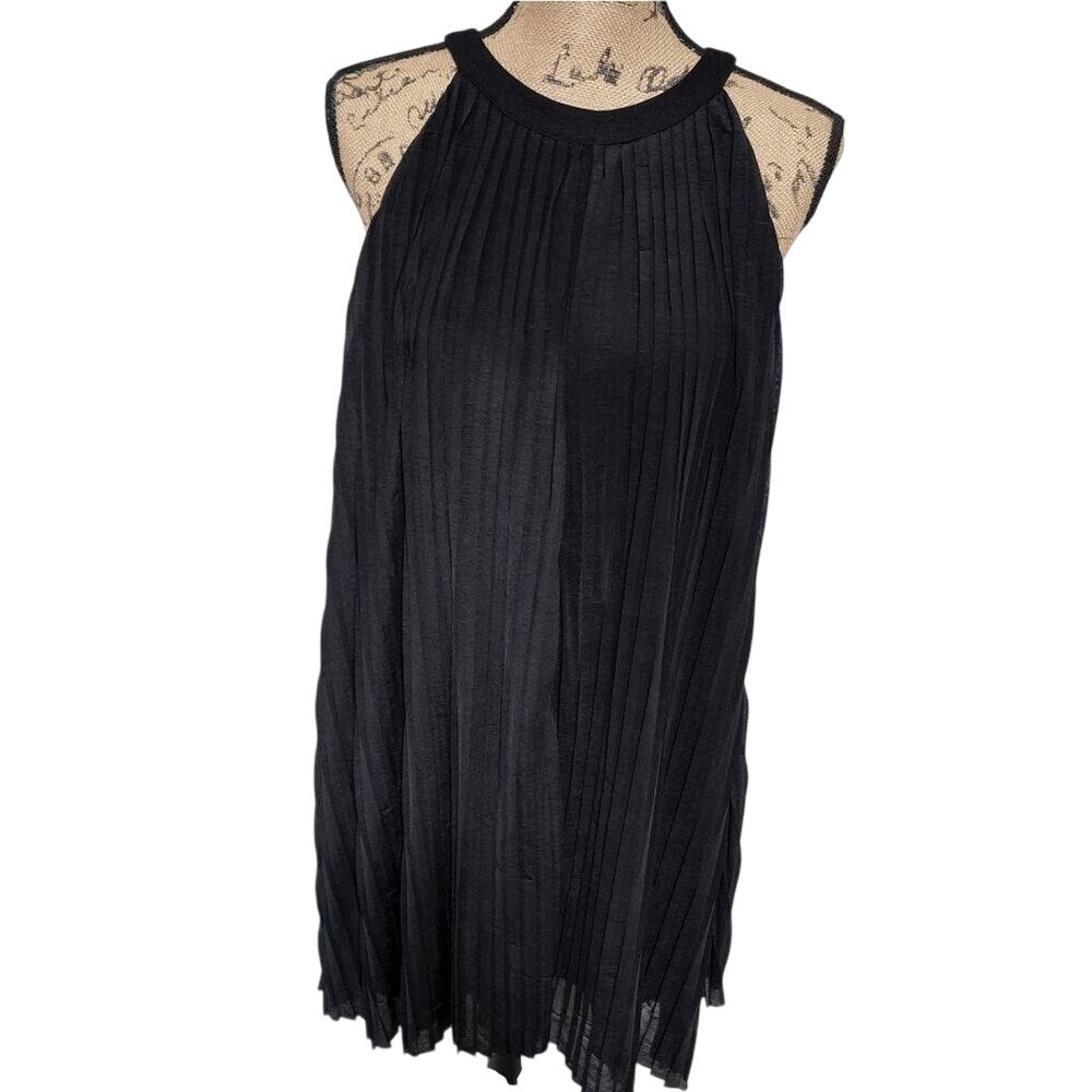 Worthington Black Pleated‎ Halter Top Sleeveless Back Zip Blouse Medium